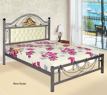 Panen Raya Furniture Ranjang Besi Success Kuda 160